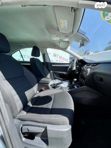 סקודה אוקטביה