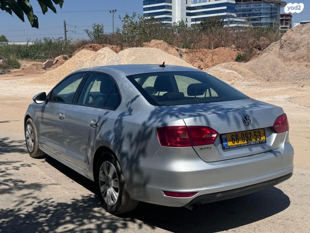 פולקסווגן ג'טה