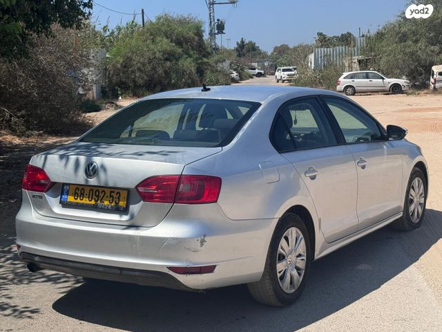 פולקסווגן ג'טה