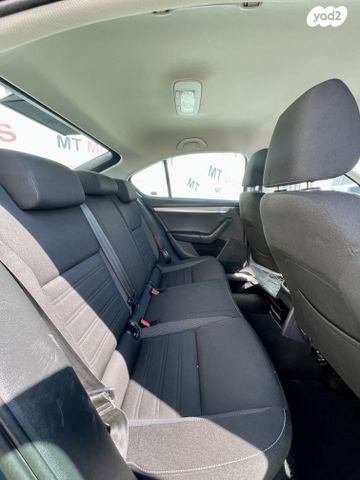 סקודה אוקטביה