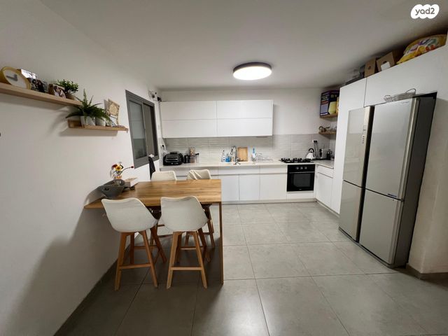 דירה, שחף 15, הרכס, עתלית