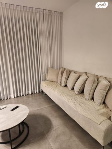 דופלקס, הלוחמות 16, נרקיסים, ראשון לציון