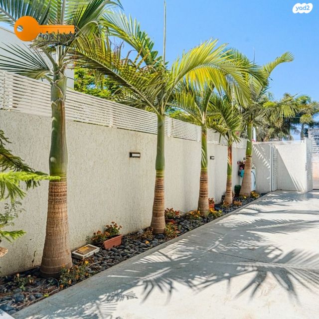 בית פרטי/ קוטג', אחוזם