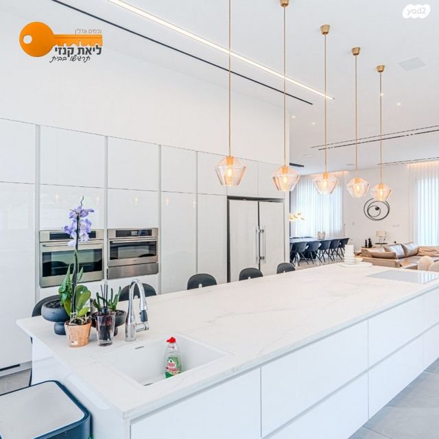 בית פרטי/ קוטג', אחוזם