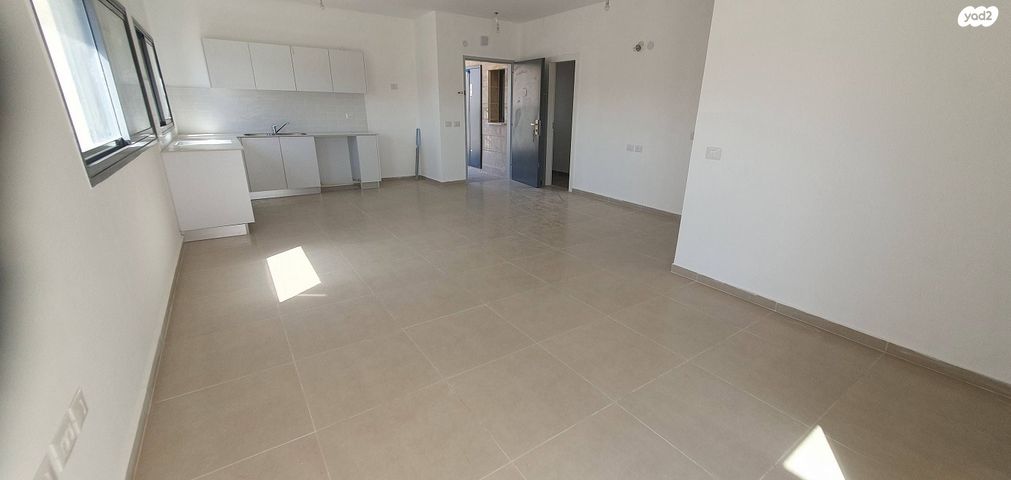 דירה, עורי צפון, אלקנה