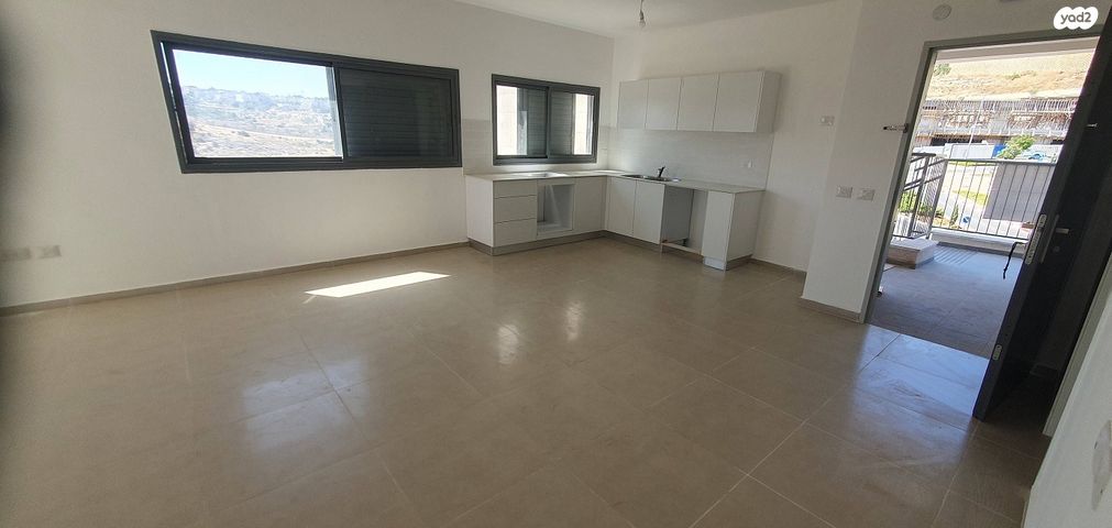 דירה, עורי צפון, אלקנה