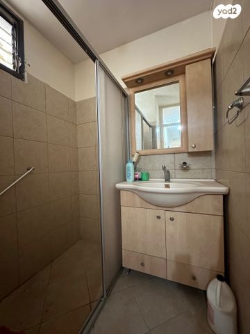 דירה, החיננית, שער העליה, חיפה