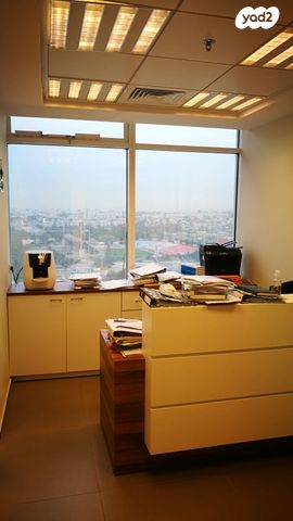 משרדים, בני ברק