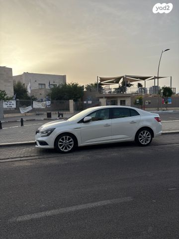 מודעת רכב רנו מגאן