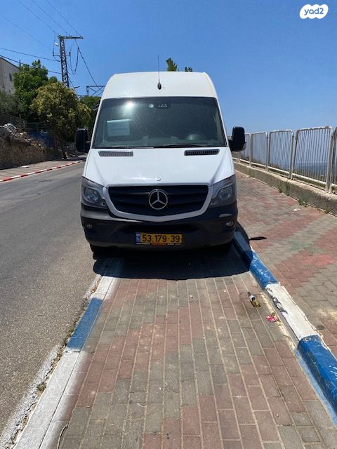 מודעת רכב מרצדס-בנץ ספרינטר