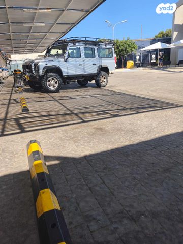 מודעת רכב לנד רובר דיפנדר