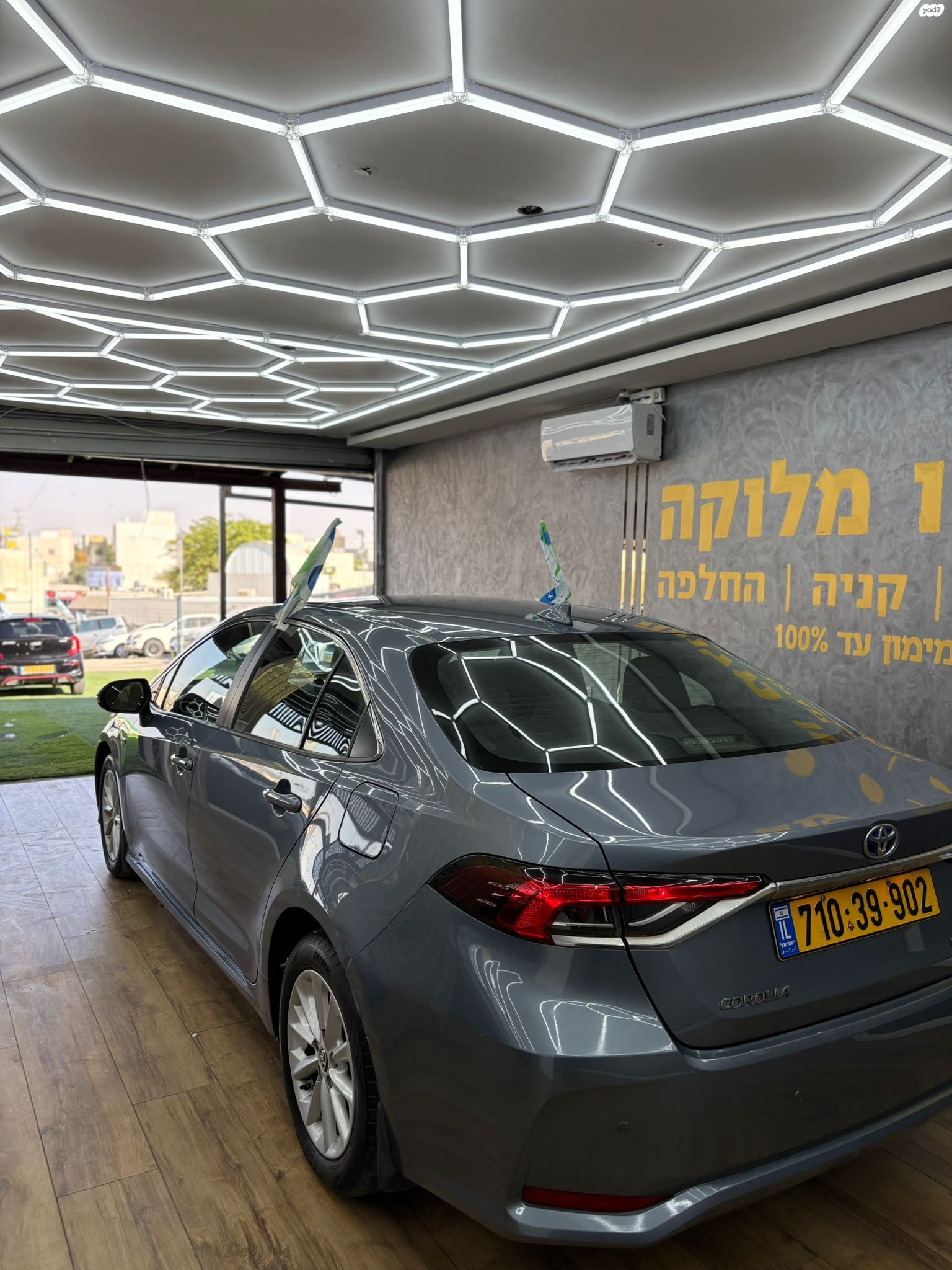 מודעת רכב טויוטה קורולה 1
