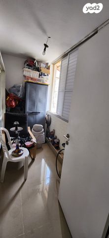 דירה, יחזקאל 87, עמידר, פרדס חנה כרכור