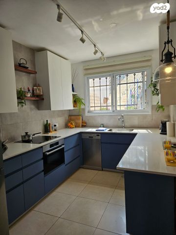 בית פרטי/ קוטג', הארזים 20, גבעת שרת, בית שמש