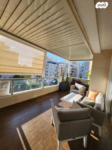 דירה, זלמן שניאור 25, מרכז, הרצליה