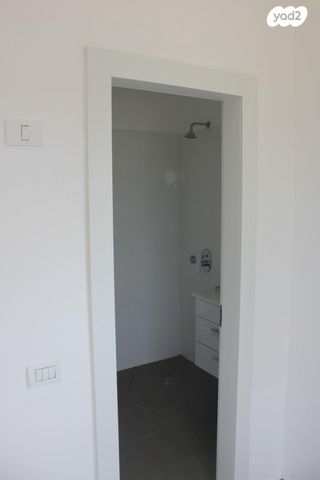 דירה, דן שומרון 3, הרצליה הירוקה, נווה עובד, הרצליה