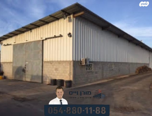 מחסנים, ברק