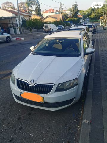 סקודה אוקטביה 