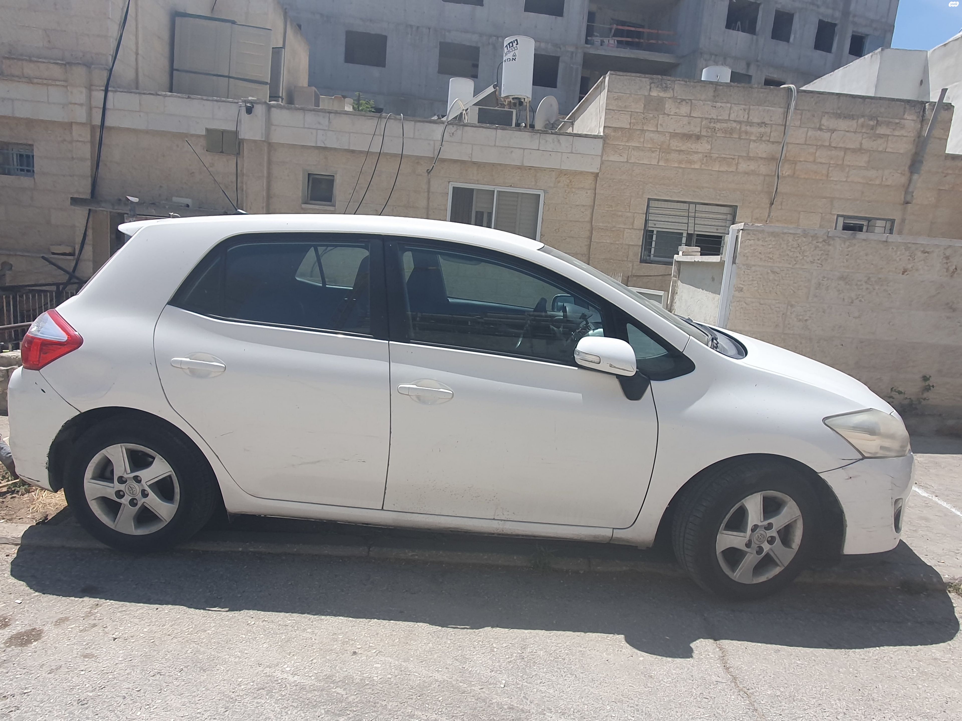 מודעת רכב טויוטה אוריס