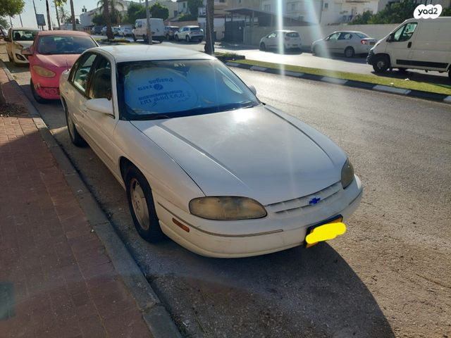 שברולט לומינה מיניוואן