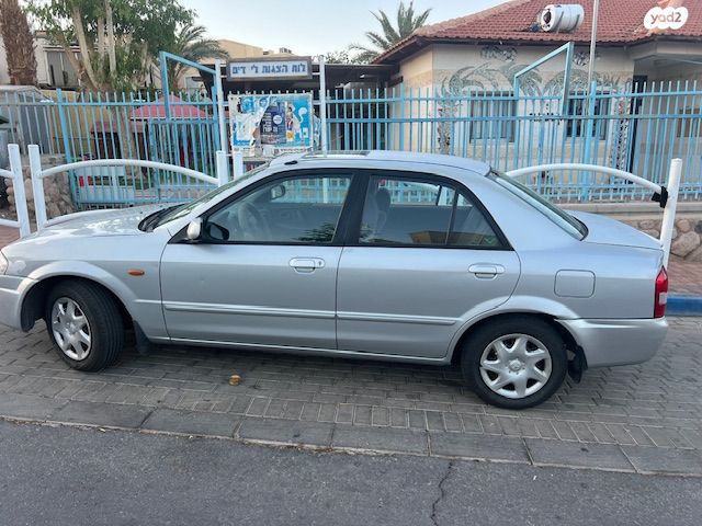 מודעת רכב מאזדה 323