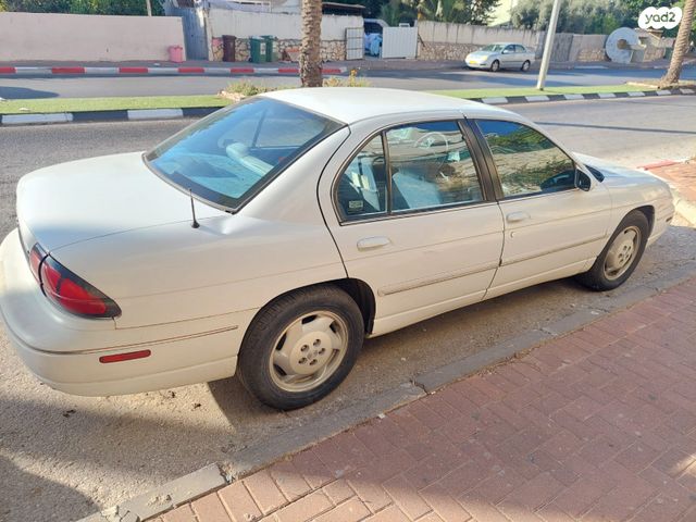 שברולט לומינה מיניוואן