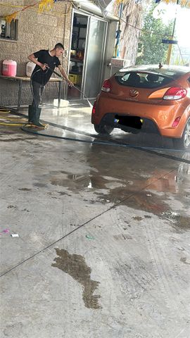 יונדאי ולוסטר