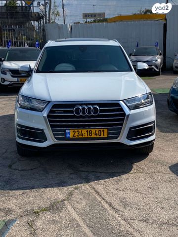 מודעת רכב אאודי Q7