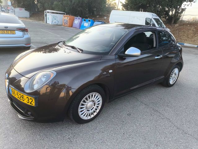 אלפא רומיאו מיטו