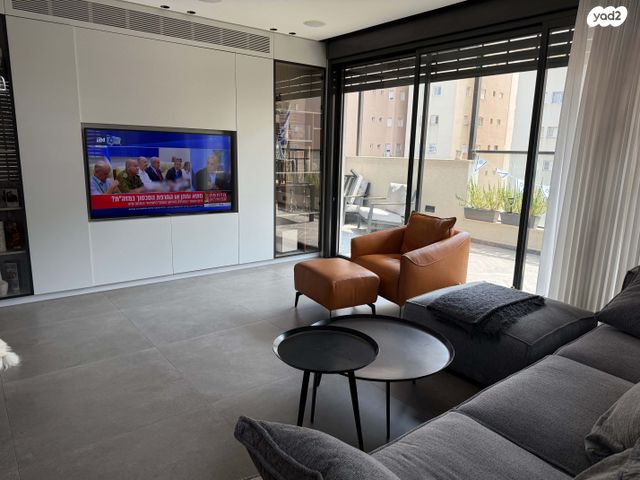 גג/ פנטהאוז, הרכסים 74, מרום נווה, רמת יצחק, רמת גן