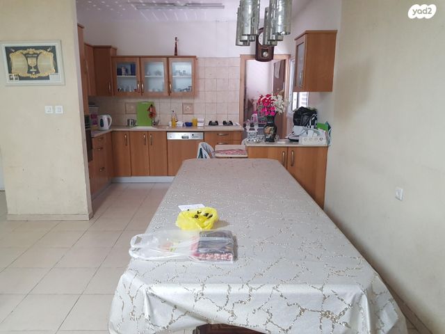 דירה, ארלוזורוב 21, רובע ה', אשדוד