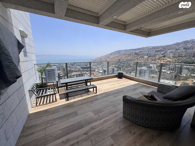 גג/ פנטהאוז, יהודה הנשיא, קרית שמואל, טבריה