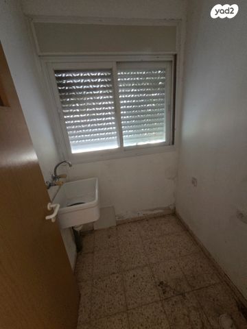 דירת גן, בעל שם טוב, מרכז העיר, קרית אתא