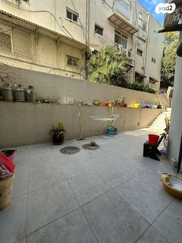 דירה, שרל לוץ, בת גלים, חיפה