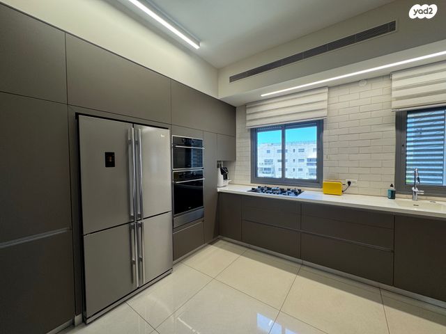 דופלקס, כפר סבא