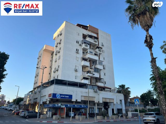 מבוא החרמון 2