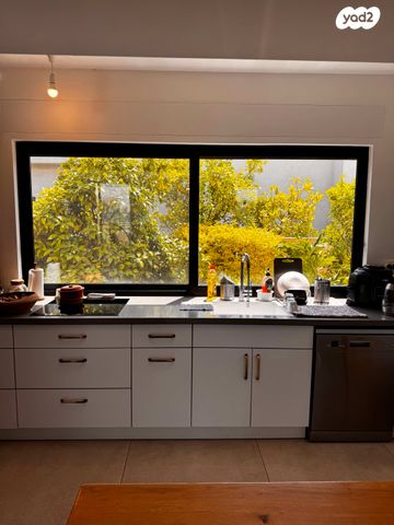 בית פרטי/ קוטג', נעמי שמר, רסקו, נהריה