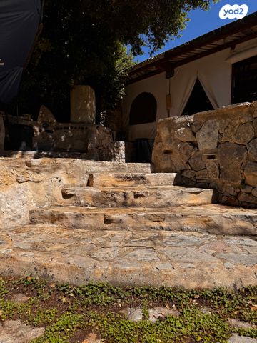 בית פרטי/ קוטג', שניר, כפר ורדים