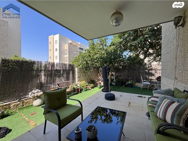 דירת גן, תכלת, אבני חן, מודיעין מכבים רעות