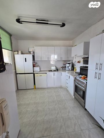 דירה, ארלוזורוב, שעריים, רחובות