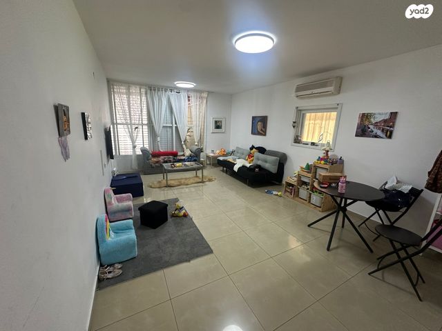 רמז, מערב ותיק