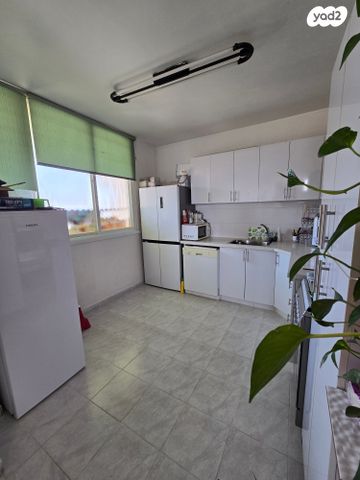 דירה, ארלוזורוב, שעריים, רחובות