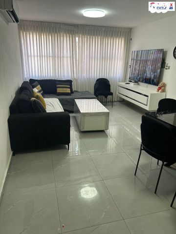 דירה, שדרות לכיש 65, השופטים, קרית גת