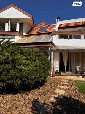 בית פרטי/ קוטג', שניר, כפר ורדים