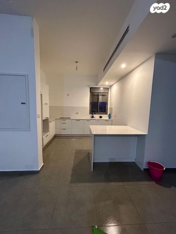 דירה, נתיבות