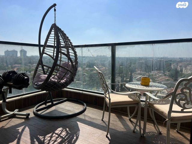 דירה, הכרמל, נאות שז"ר, יבנה