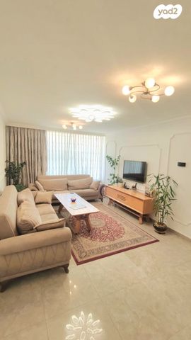 יהודה שטיין 19