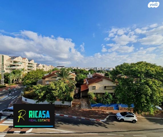 דירה, קרית ויצמן, רעננה