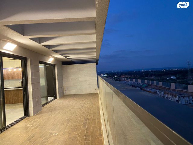 גג/ פנטהאוז, אור ים, אור עקיבא