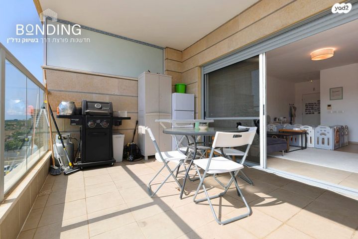 דירה, רמת אמיר, קדימה צורן